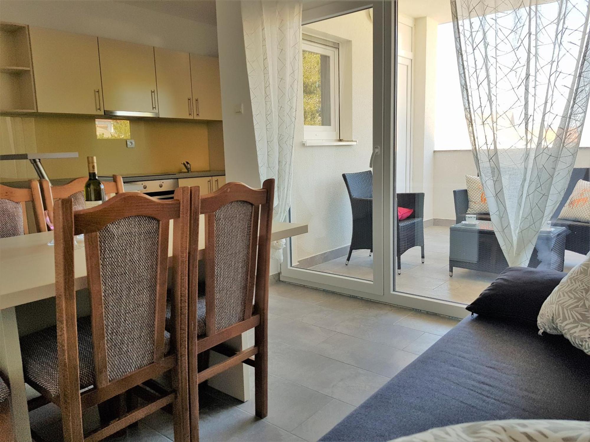 Summer Holiday Apartments Новалья Экстерьер фото