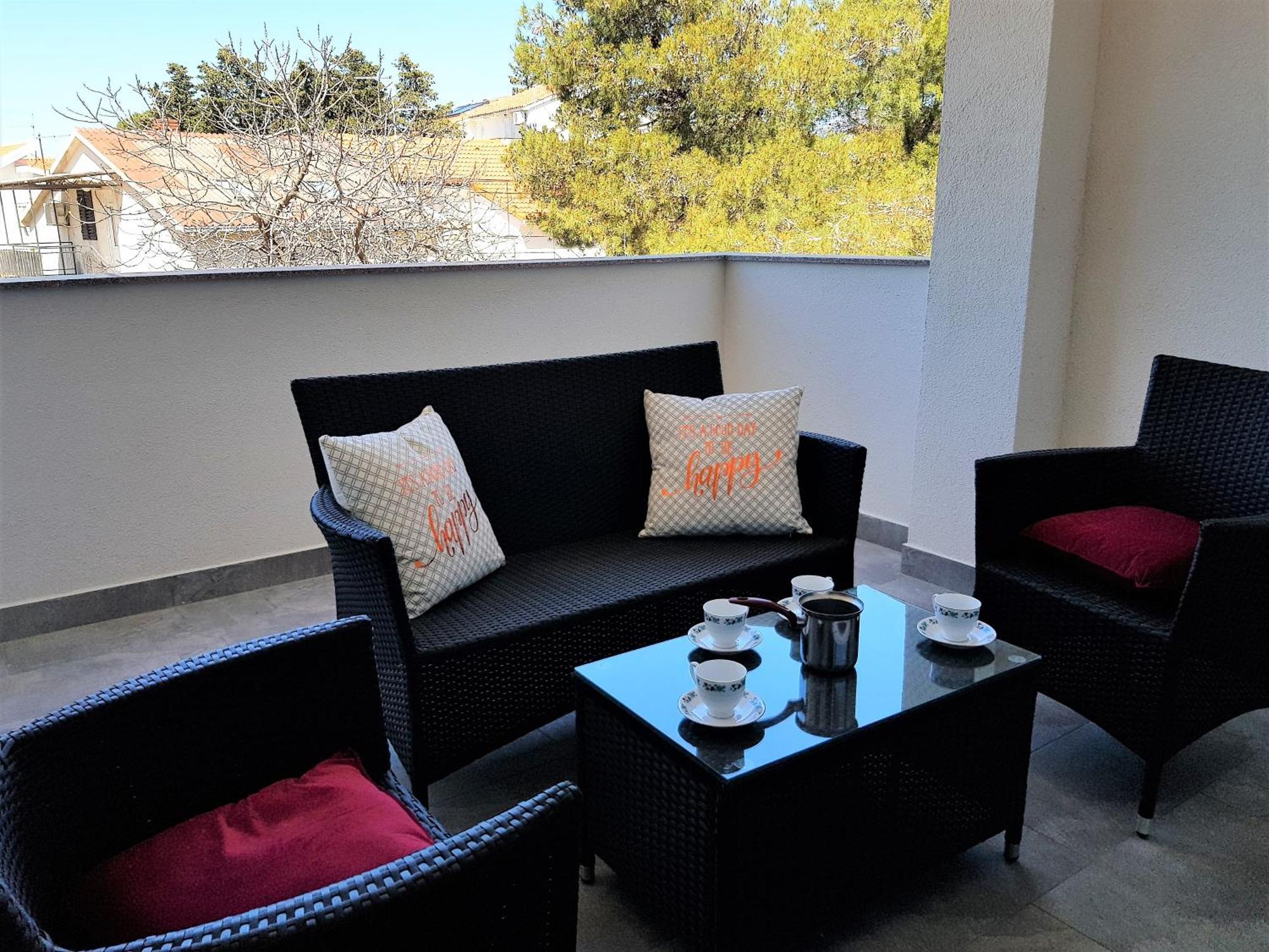 Summer Holiday Apartments Новалья Экстерьер фото