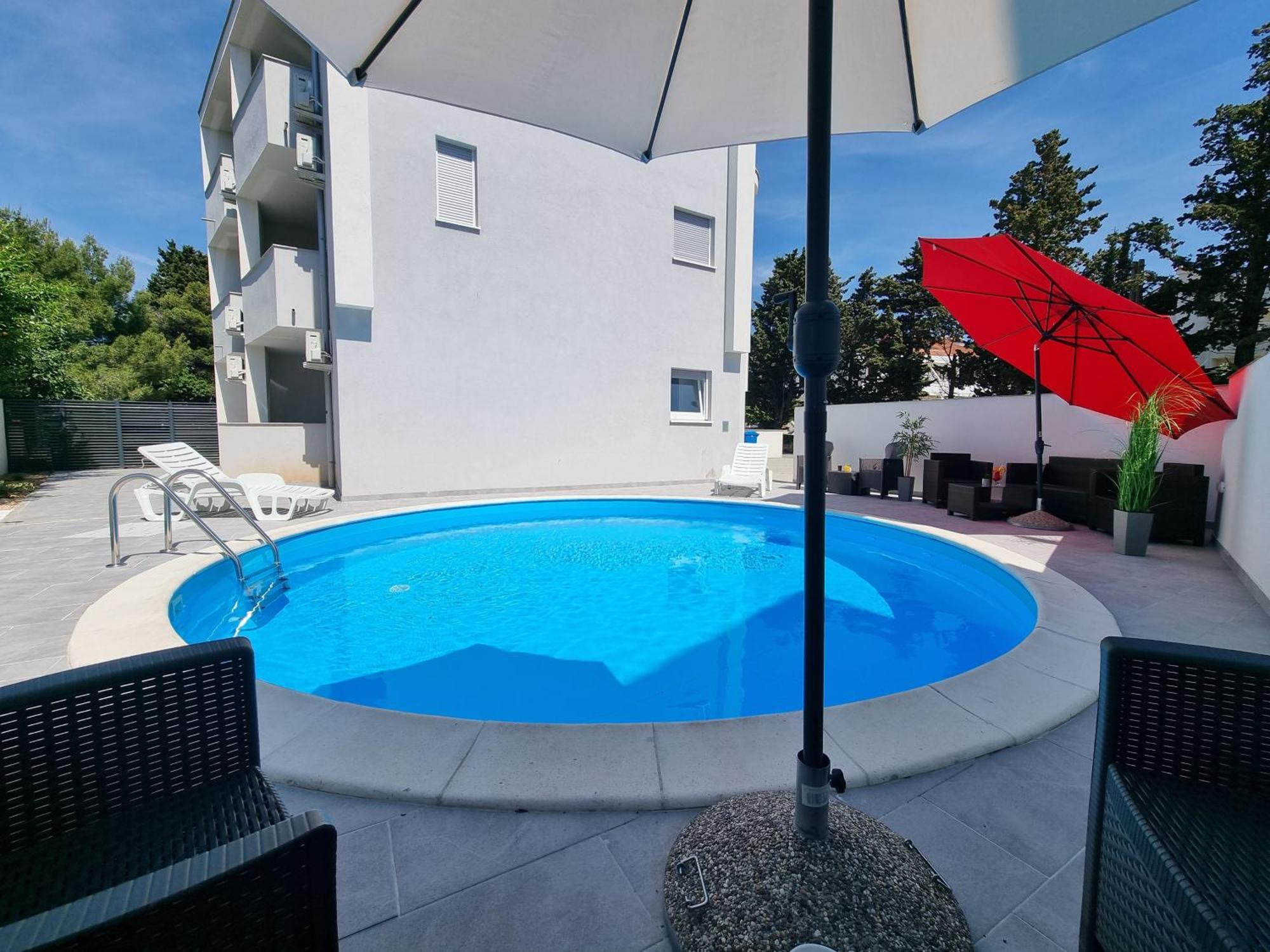 Summer Holiday Apartments Новалья Экстерьер фото